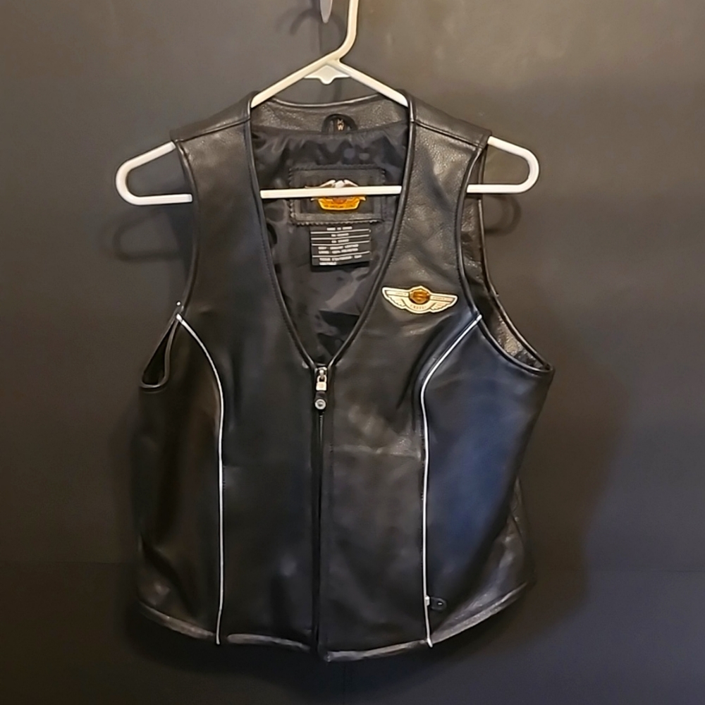 Women's Harley-Davidson leather vest size medium.